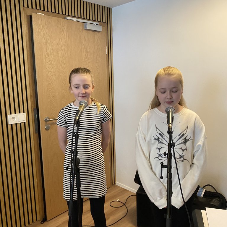 Þórveig Björg Einarsdóttir og Hallveig Birna Jóhannsdóttir