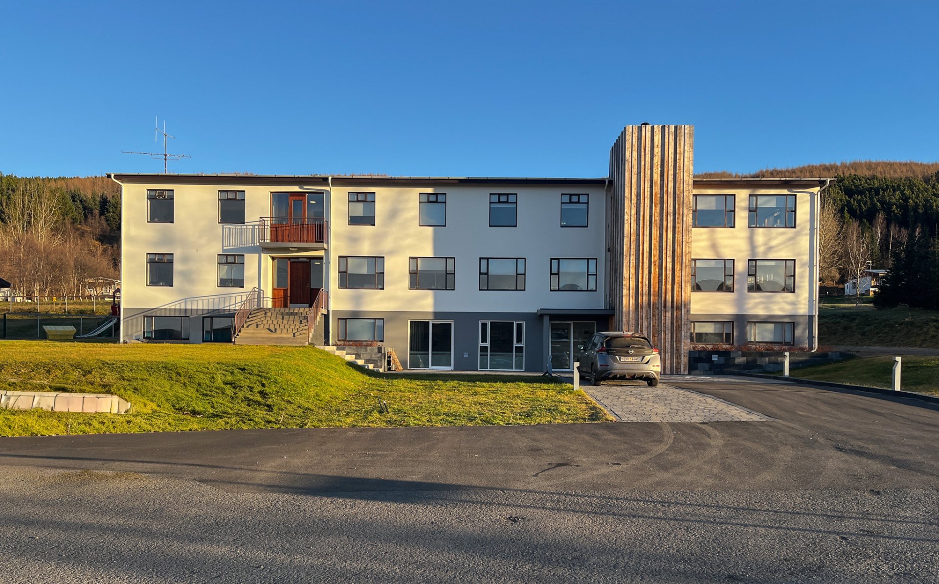 Tengill á 74. fund sveitarstjórnar