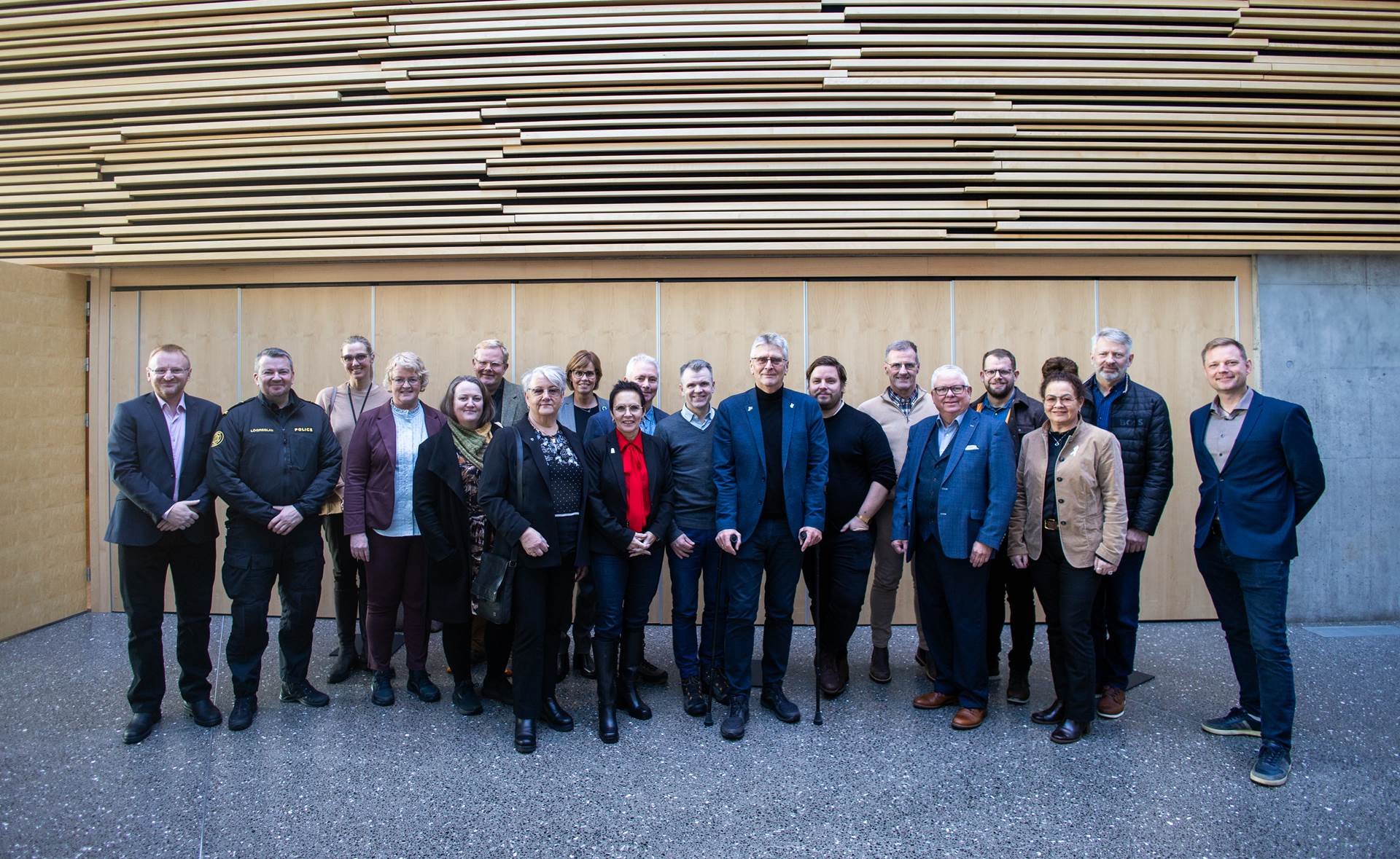 „Við ætlum að byrgja brunninn áður en barnið dettur ofan í hann“